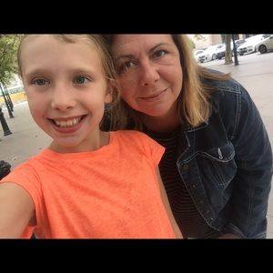 Meet your Posher, Pam